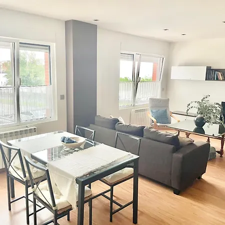 Playa San Lorenzo Parking Incluido * Χιχόν