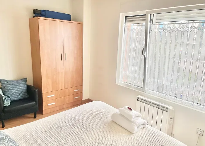 Playa San Lorenzo Parking Incluido Χιχόν