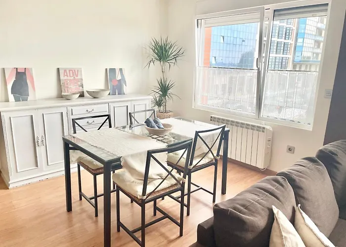 Playa San Lorenzo Parking Incluido Χιχόν