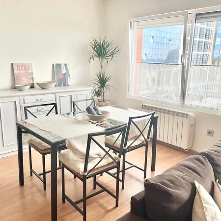 Playa San Lorenzo Parking Incluido Gijón