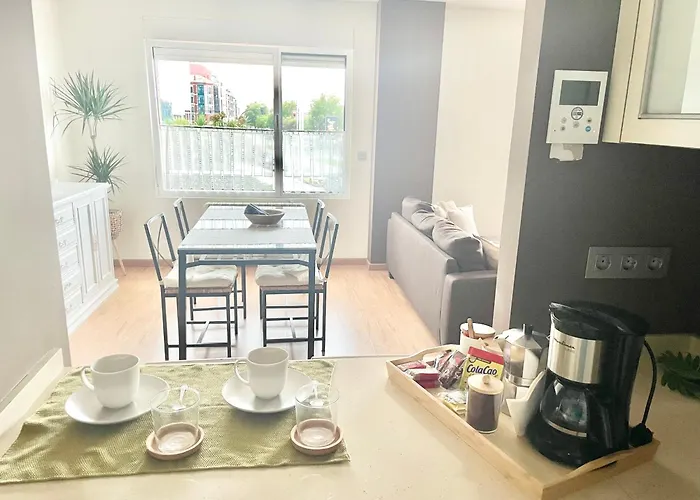 Playa San Lorenzo Parking Incluido Χιχόν